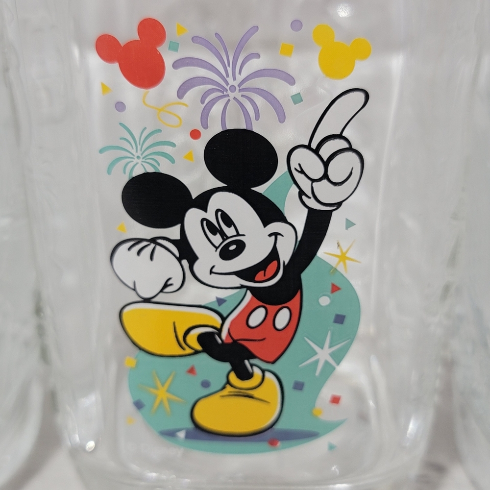 Vintage Y2K Walt Disney World 2000 McDonald’s Millennium Celebration Glass Cups - Picture 5 of 17